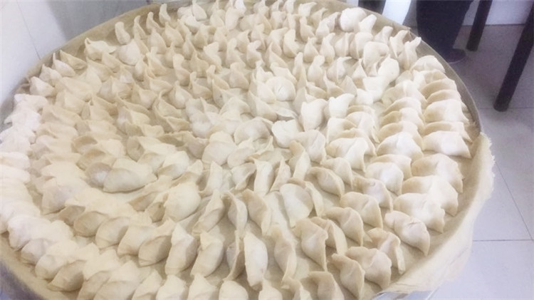 冬至吃餃子 情暖職工心 冬至吃餃子 情暖職工心